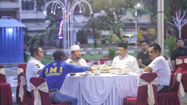 istimewa