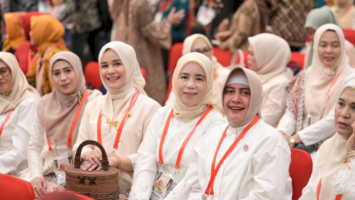 Hadiri HUT 43 Tahun Dekranas, Ini Harapan Indira Yusuf Ismail