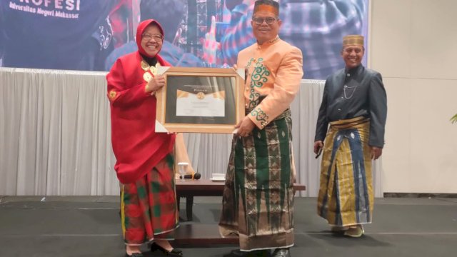 istimewa