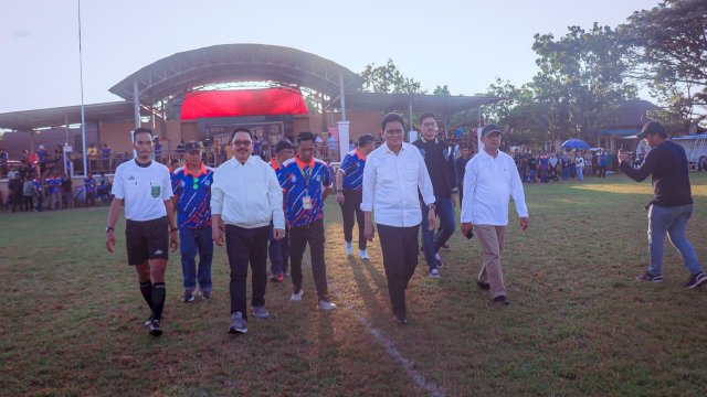 Bupati Barru Suardi Saleh menghadiri pembukaan turnamen Tanete Cup IV 2023 (Foto: Istimewa)