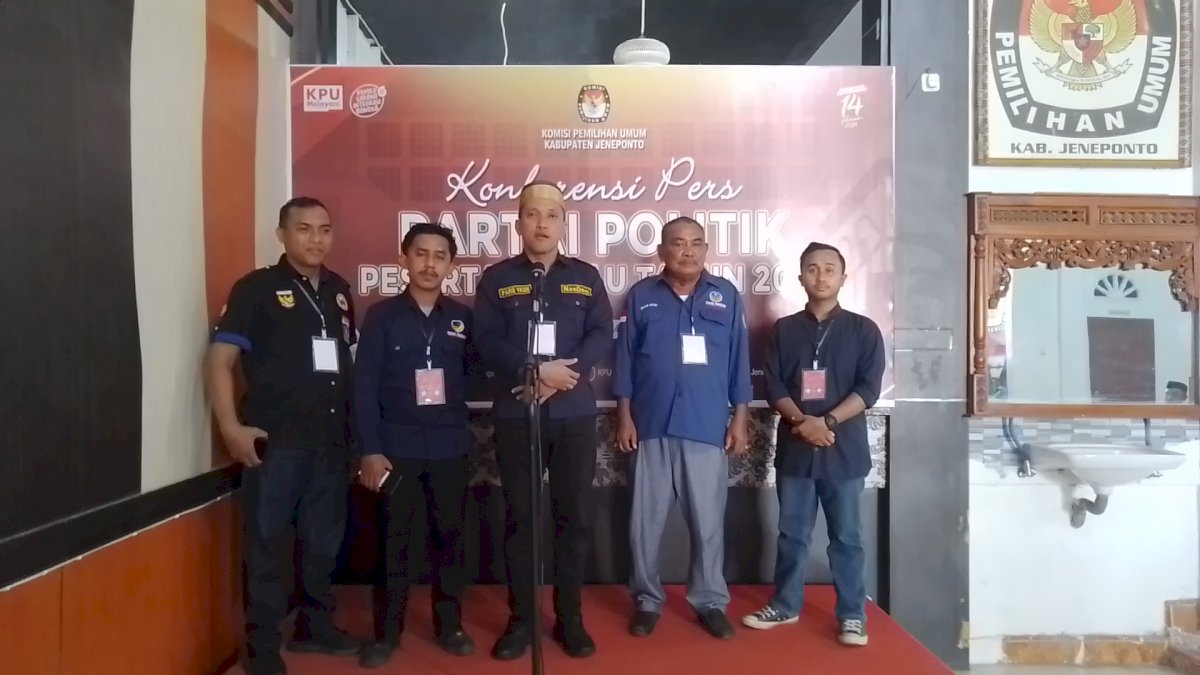 Daftarkan 40 Bacaleg ke KPU, Nasdem Jeneponto Optimis Menang di Pemilu 2024