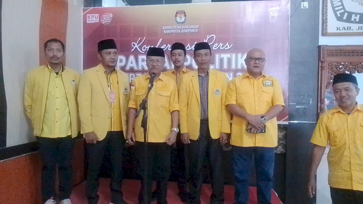 Dokumen Bacalegnya Diterima KPU Jeneponto, Iksan Iskandar ‘Percaya Diri’ Target 3 Kursi Perdapil
