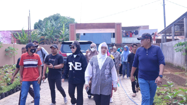 istimewa