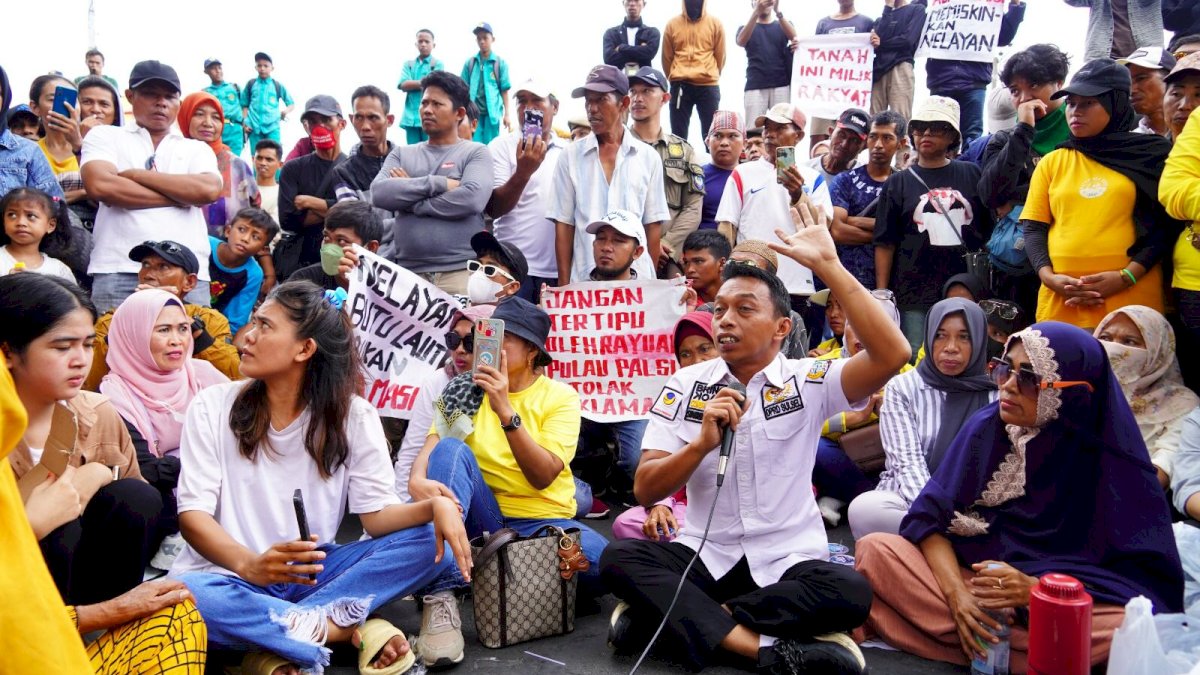 Syaharuddin Alrif Siap Kawal Aspirasi Warga Pulau Lae-lae