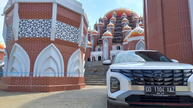 Test drive Hyundai Creta Prime ke Masjid 99 Kubah memperkenalkan sejumlah fitur mewah yang dimilikinya (Sri Wahyu DIastuti / Sulselsatu.com).