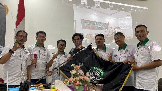 Pelantikan ketua baru R-Bike (Foto: Istimewa).