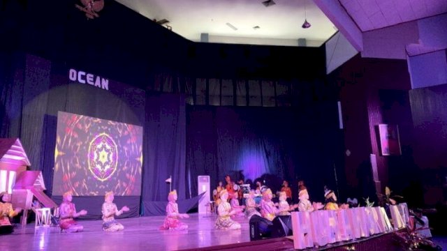 Yayasan Hadji Kalla mendukung kegaiatan mahasiswa FISIP unhas Makassar (Foto: Istimewa).