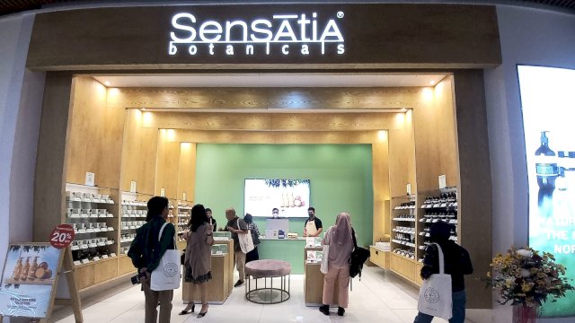 Gerai baru Sensatia Botanical di TSM Makassar (Foto: Sri Wahyu Diastuti / Sulselsatu.com).