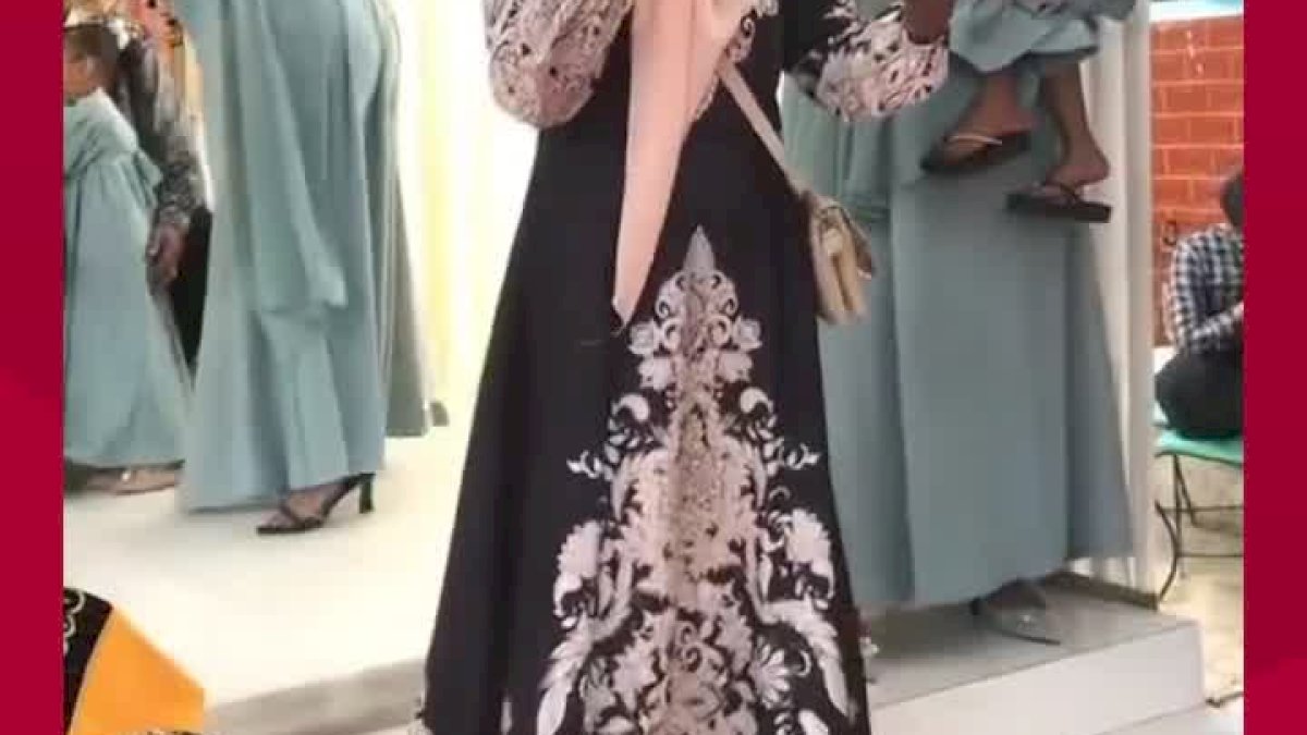 VIDEO: Merdu Banget, Suara Nenek Ini Saat Nyanyi Lagu India