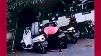VIDEO: Aksi Pencurian Knalpot Motor Mahasiswa UMI Makassar Terekam CCTV