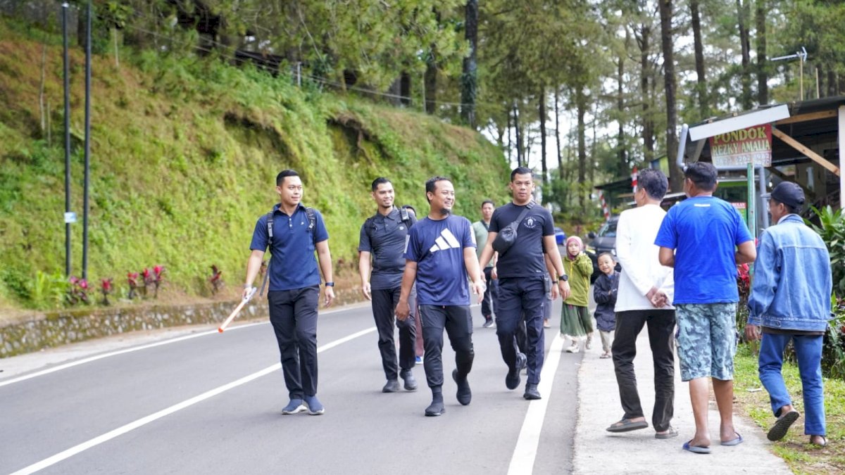 Nikmati Sejuknya Malino, Gubernur Andi Sudirman Sulaiman Jalan Pagi 4 Km