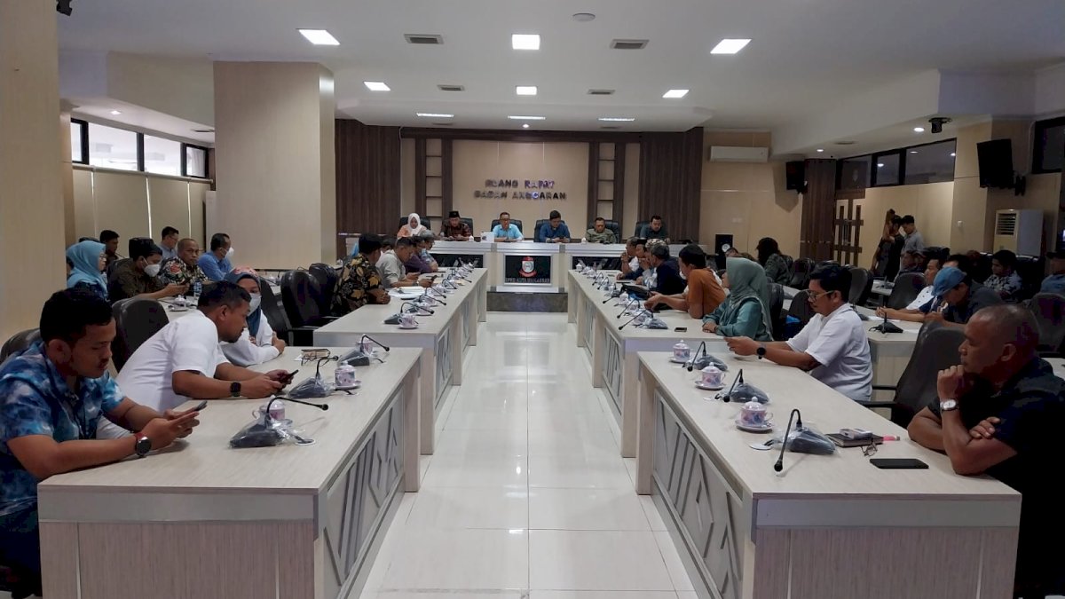 Komisi C DPRD Makassar Rekomendasikan Hentikan Sementara Aktivitas Produksi PT Wahyu Pradana