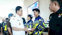 Bupati Barru Serahkan Bonus Peraih Medali Porprov, Bentuk Kepedulian Terhadap Atlet