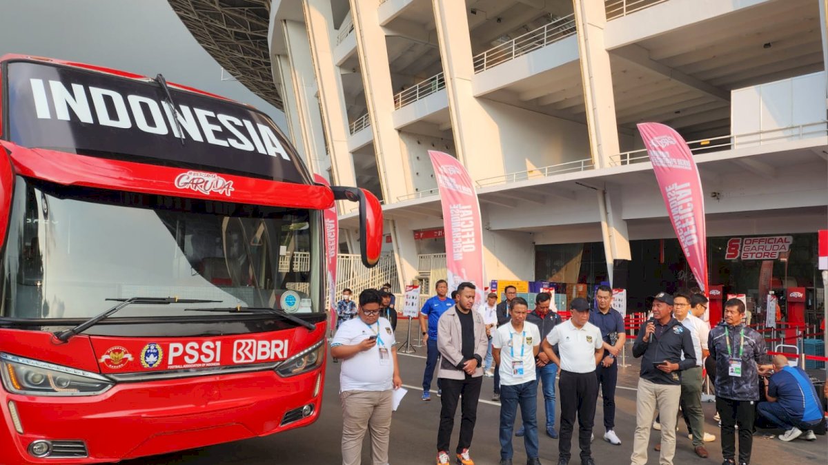 Dukung Perkembangan Ekosistem Sepak Bola Nasional, BRI Berikan Bus untuk Skuad Garuda