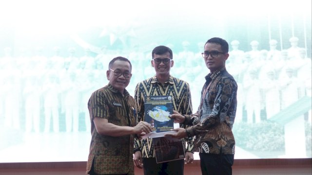 istimewa