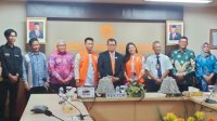 Rektor UNM Lepas UKM Pinisi Choir Ikuti Kompetisi Festival Orientale Concentus di Singapura