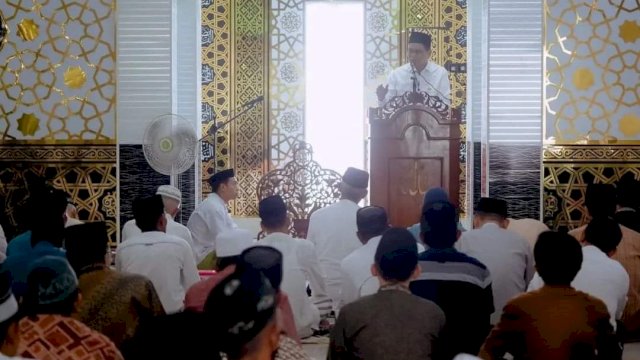 Bupati Barru Suardi Saleh safari Jumat di pekan terakhir Ramadan (Foto: Istimewa).