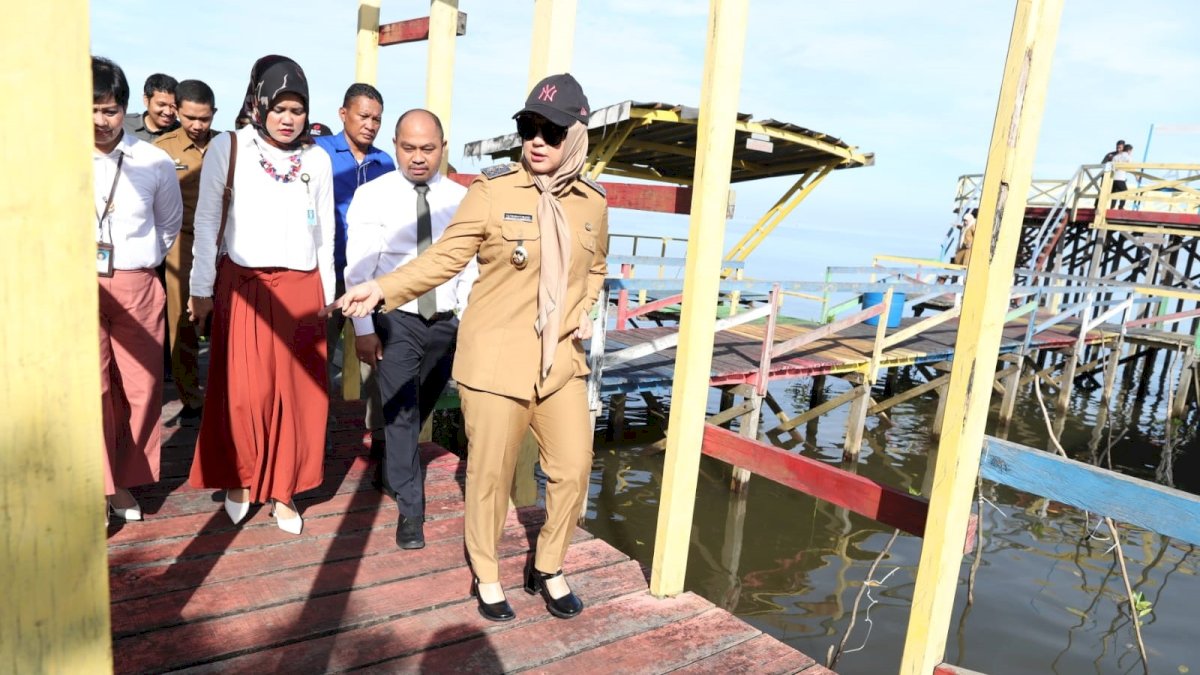 Persiapan Sambut Humas Indonesia dan ADWI 2023, Fatmawati Rusdi Didampingi Kadis Pariwisata Makassar Tinjau Wisata Lantebung