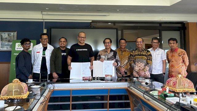 Gojek dan Unhas Makassar kerja sama pengembangan SDM berkualitas (Foto: Istimewa).