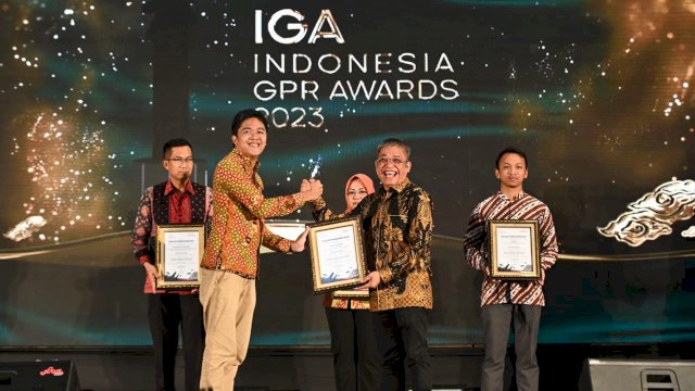 Dirut PDAM Kota Makassar Beni Iskandar jadi pemimpin terpopuler IGA 2023 (Foto: Istimewa).