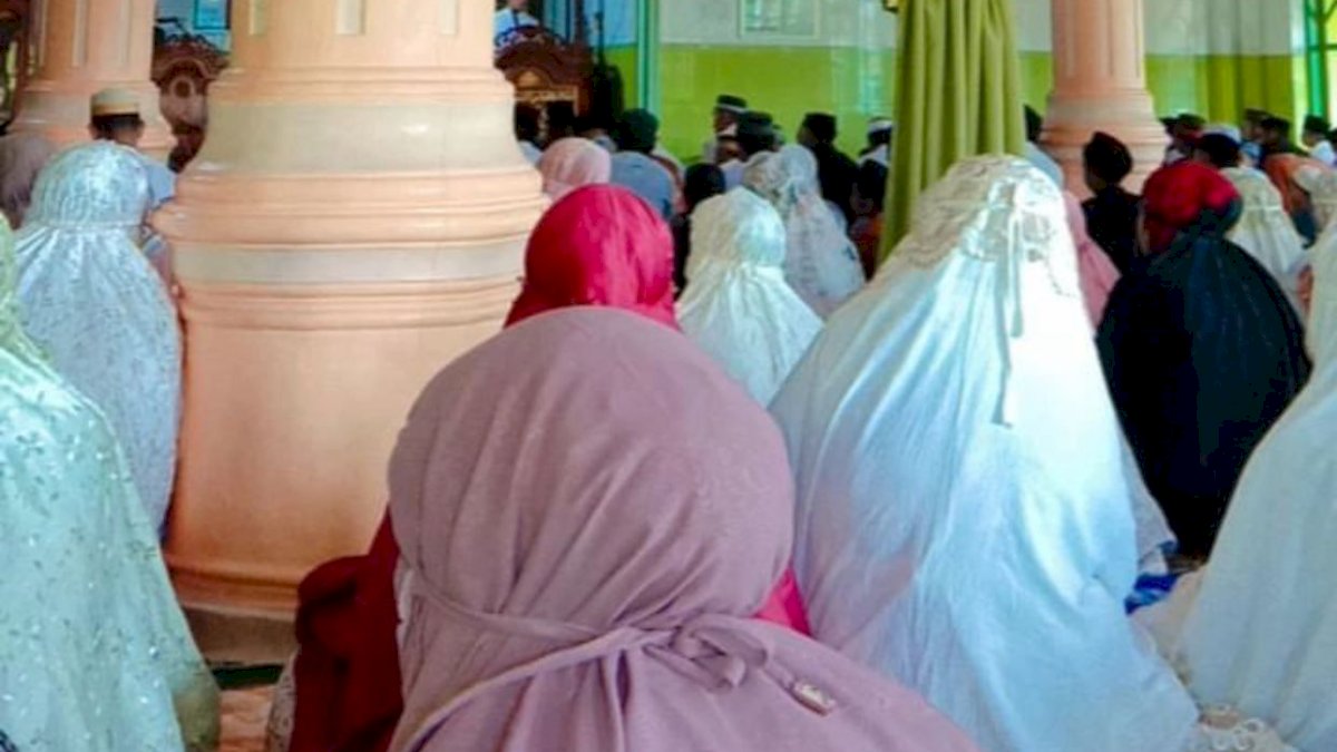 Khidmatnya Perayaan Idul Adha 1444 H di Desa Bontoharu, 20 Ekor Sapi Dikurbankan