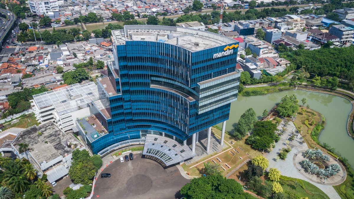 Komitmen Terapkan ESG, Bank Mandiri Perbesar Portofolio Hijau