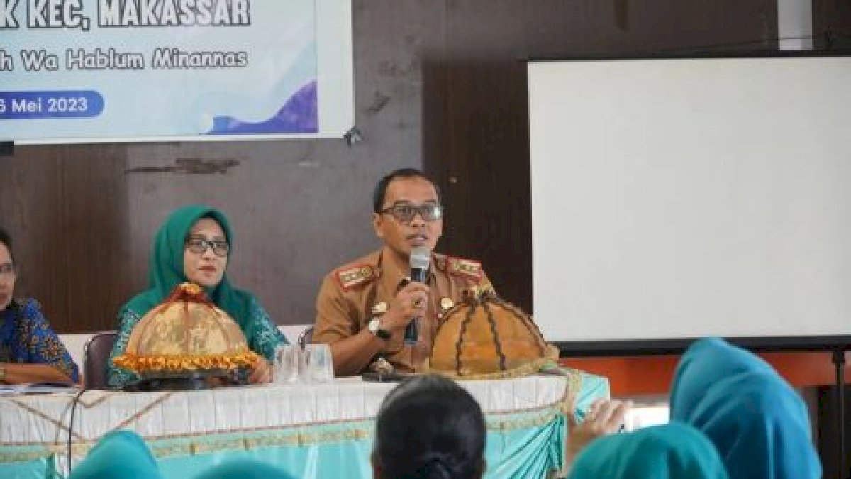 Plt Camat Makassar Gelar Kegiatan Halal bi Halal Dirangkaikan Arisan Bulan PKK