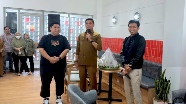 Bupati Gowa Adnan Purichta Ichsan saat pembukaan Kopiteori di Kabupaten Gowa (Foto: Istimewa)