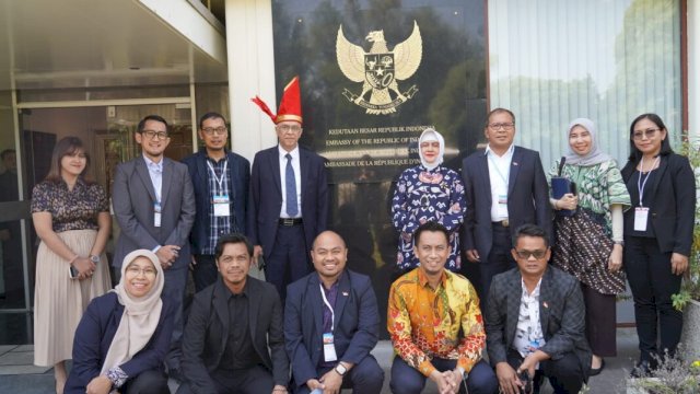 istimewa