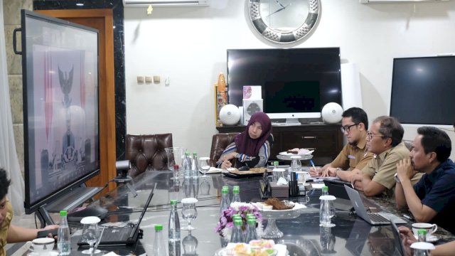 Wali Kota Makassar Danny Pomanto pimpin rapat persiapan Apeksi 2023 (Foto: Istimewa)