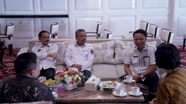 istimewa