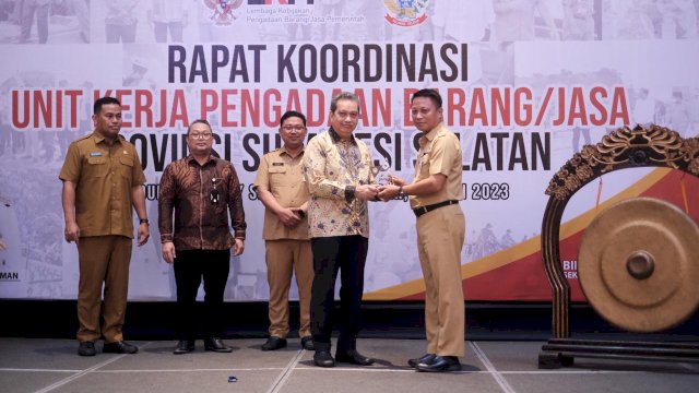 istimewa