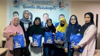 Rayakan HUT ke-12, Garnita Malahayati Sulsel Bagi Paket Sembako ke Ibu-ibu