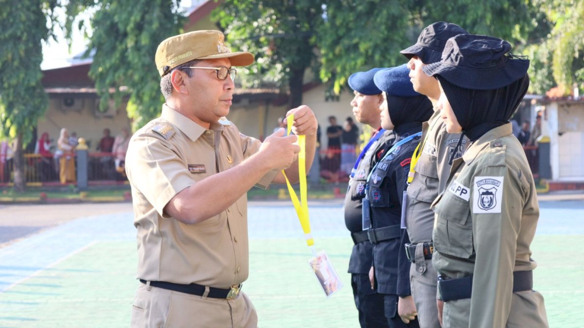 Pemkot Makassar Gandeng Brimob Polda Sulsel Kembangkan Kapasitas Personel Satpol PP