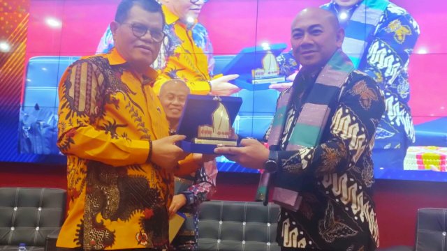 istimewa