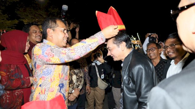 Wali Kota Makassar Danny Pomanto di gala dinner KPU se-Indonesia (Foto: Istimewa)