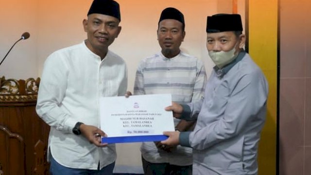 istimewa
