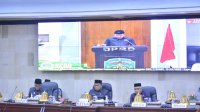 Bupati Luwu Timur Sampaikan Pendapat Akhir terhadap APBD TA. 2022 dalam Rapat Paripurna DPRD Lutim