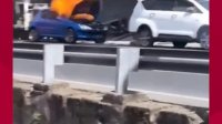 VIDEO: Mobil Terbakar di Jalan Pengayoman Makassar