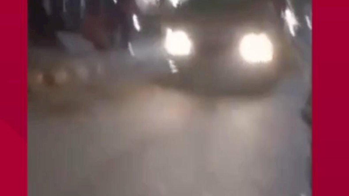 VIDEO: Kebakaran Hanguskan Sejumlah Kios Depan SMA 3 Takalar