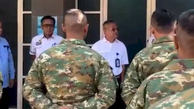 PDAM Kota Makassar berdayakan Komcad TNI melindungi aset di kantor PDAM (Foto: Istimewa)