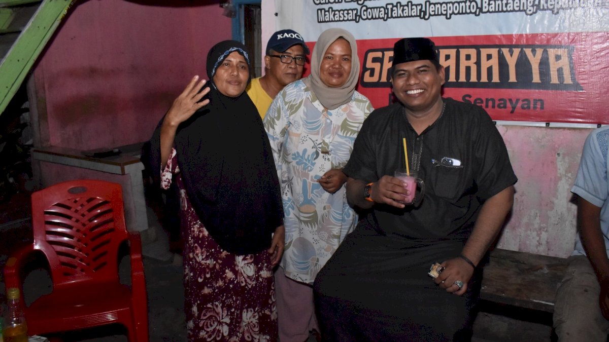Warga Pulau Barrang Lompo Penuh Antusias Sambut Anhar Rahman