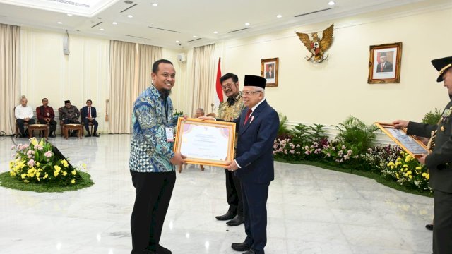 istimewa
