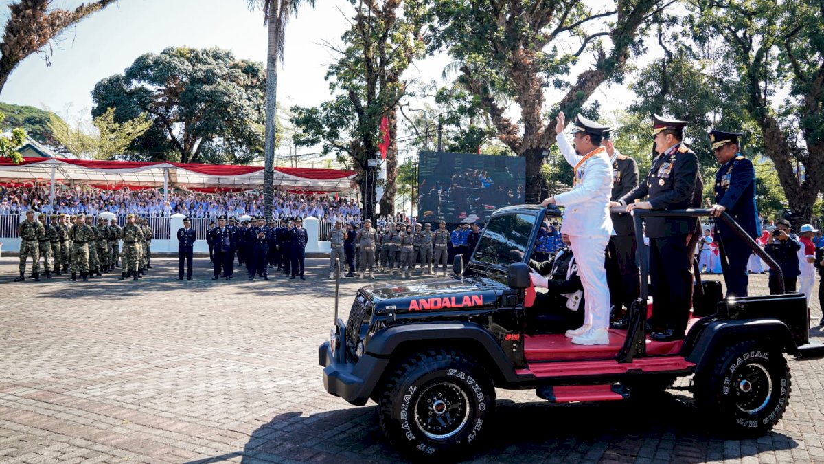 Mobil Listrik Buatan SMKN 2 Pangkep Resmi Diperkenalkan Gubernur Sulsel