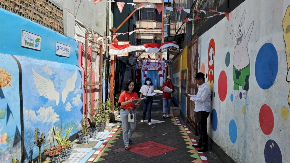 Pelindo Bantu Tata Lingkungan 40 Area Sekitar Pelabuhan Nuansa Peringatan HUT RI ke-78