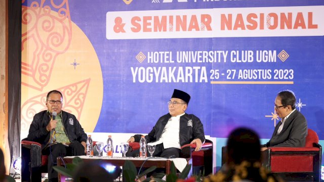Danny Pomanto saat di seminar nasional Ikatan Sosiologi Indonesia di Hotel Universitas Gajah Mada Yogyakarta (Foto: Istimewa)