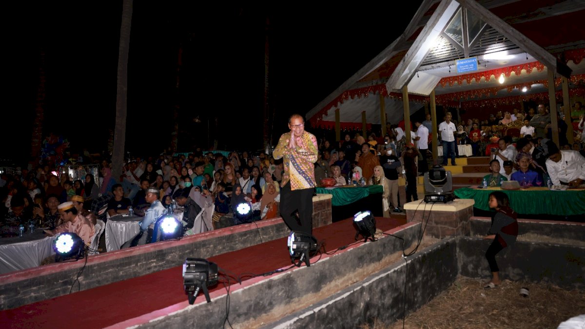 Danny Pomanto Sebut Pesta Adat Je’ne-Je’ne Sappara Ibarat Menjaga Akar Pohon Kebudayaan