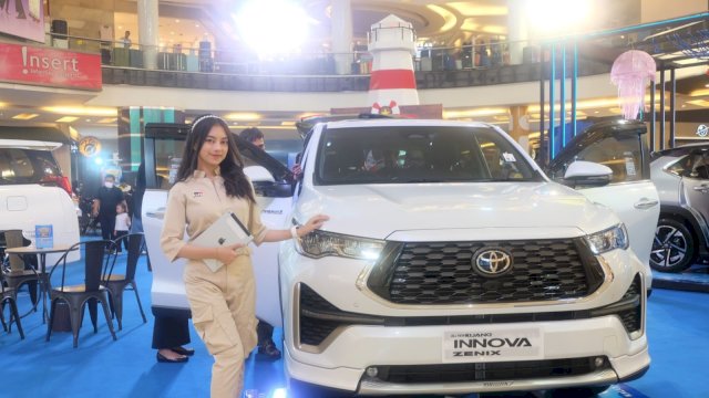 Program Merdeka Sale Kalla Toyota mudahkan pelanggan bawa pulang Toyota dengan DP Rp12 juta (Foto: Istimewa)