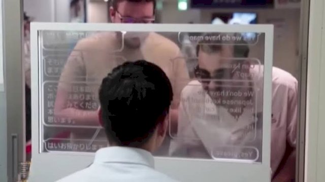 Penerjemah di jendela Kereta Api Jepang yang bisa dilakukan secara tatap muka (Foto: Istimewa)