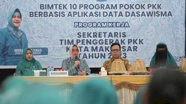 Ketua TP PKK Kota Makassar Indira Yusuf Ismail saat Bimtek 10 Prgram Pokja (Foto: Istimewa)